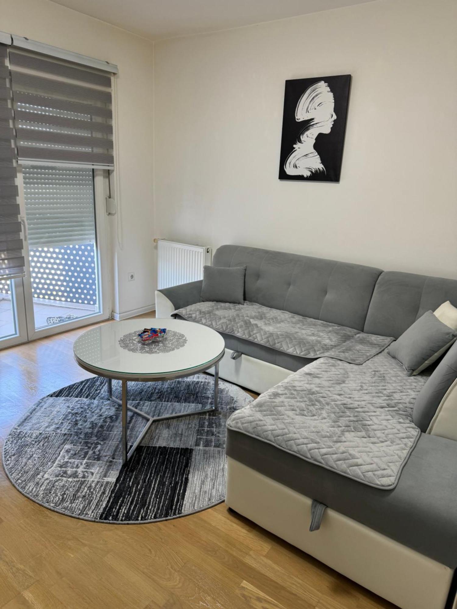 Amina Apartment Tuzla Exterior foto